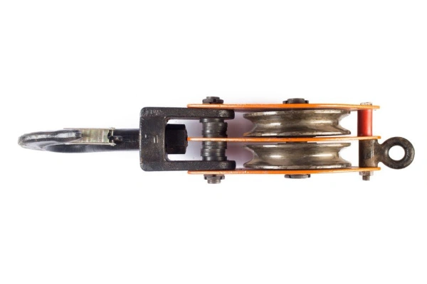 Блок монтажный трехрольный с крюком TOR 5 т